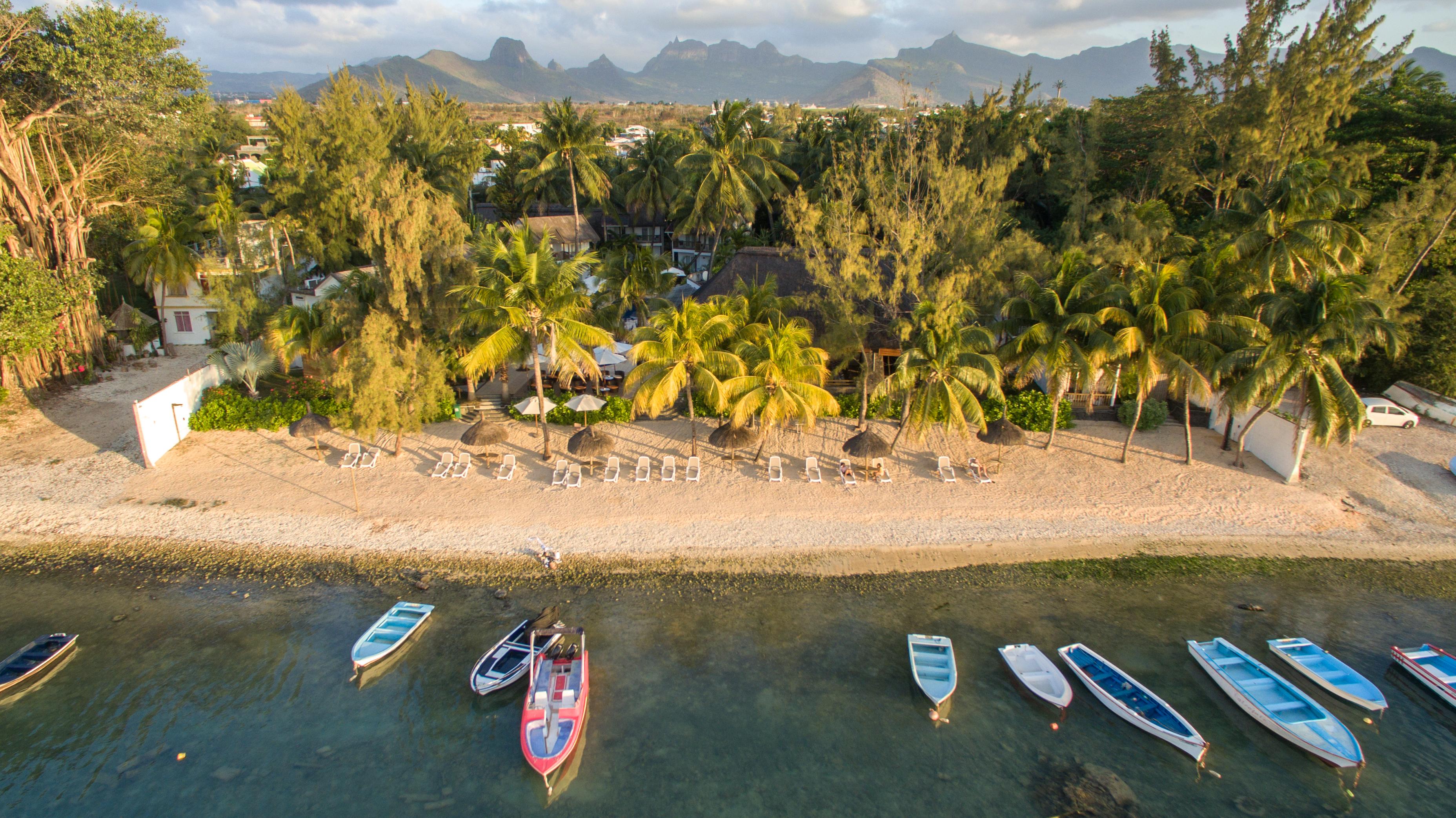 Baie-du-Tombeau Cocotiers Hotel - Mauritius מראה חיצוני תמונה